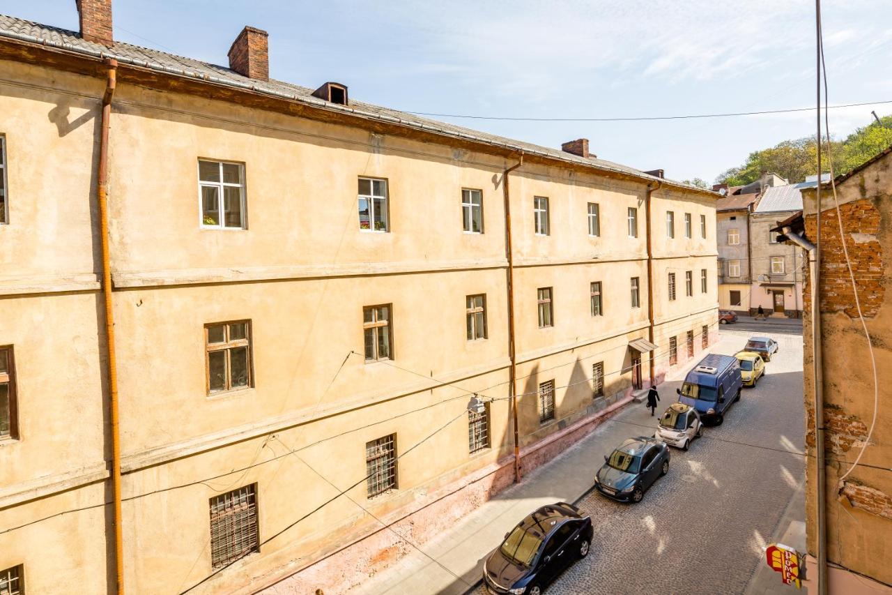 Medova Apartment Lviv Bagian luar foto