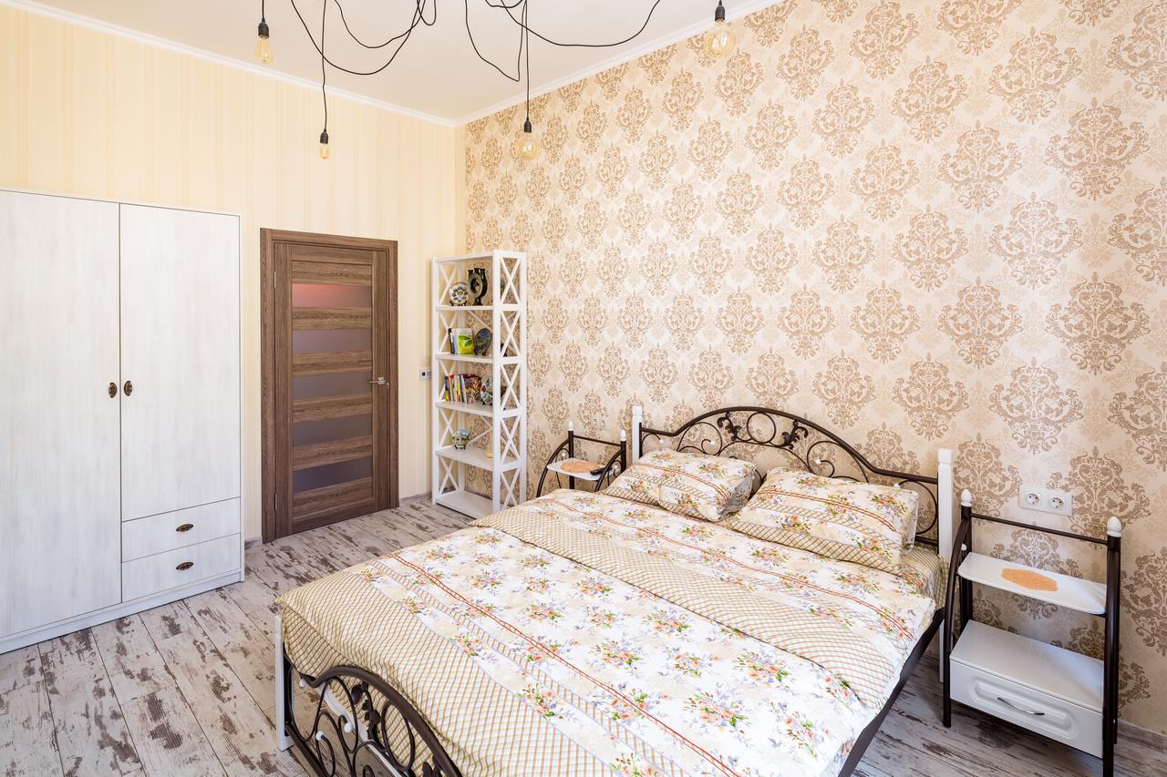 Medova Apartment Lviv Bagian luar foto